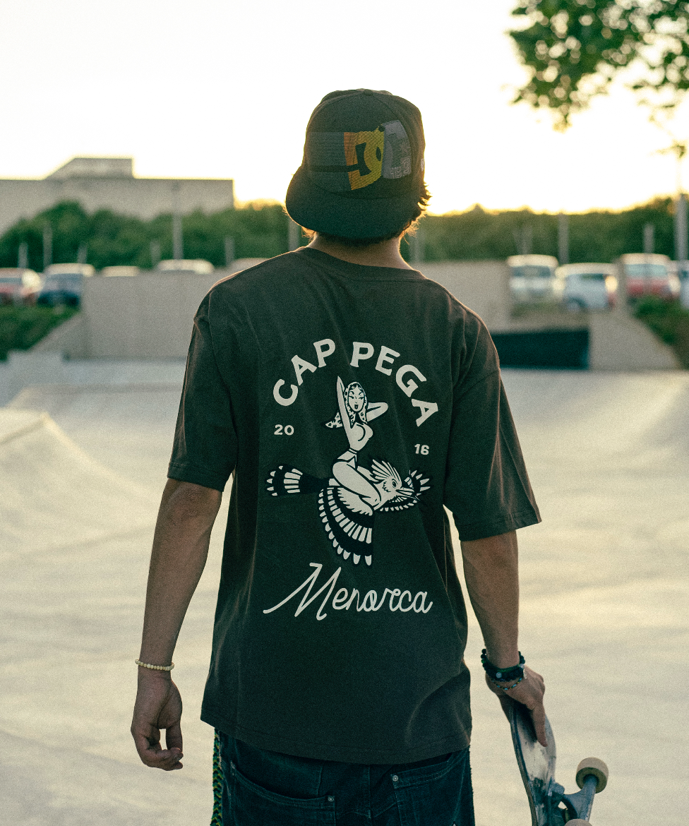 Camiseta Cap Pega